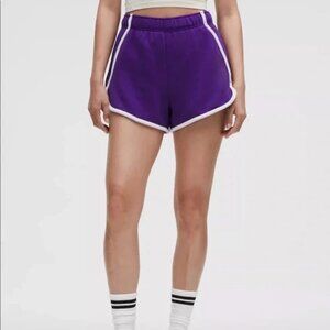 Lululemon NWT XL Scuba MR Oversized Fleece Shorts 3" College Purple